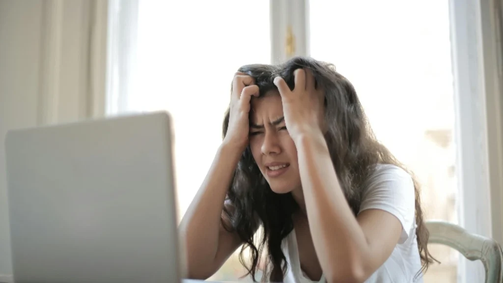 Mengatasi Burnout: Kesehatan Mental yang Perlu Diperhatikan
