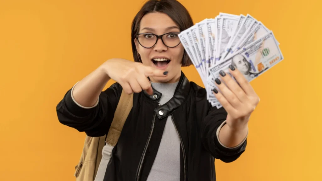 Tips Mengelola Gaji Bulanan untuk Pekerja Kantoran