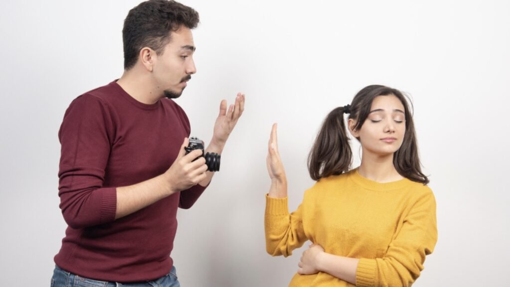 Menghindari Toxic Relationship: Tanda, Bahaya, dan Solusi